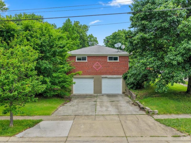 491 Lobob Court, Delhi Twp, OH 45205 Photo 3