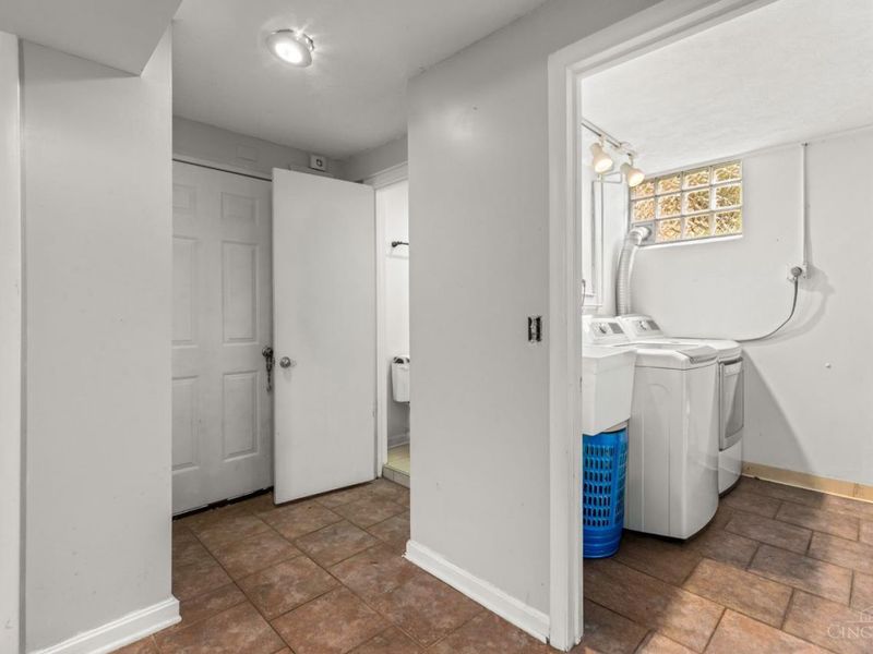 491 Lobob Court, Delhi Twp, OH 45205 Photo 33