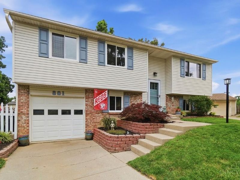 801 Jilbe Lane, Loveland, OH 45140 Photo 4