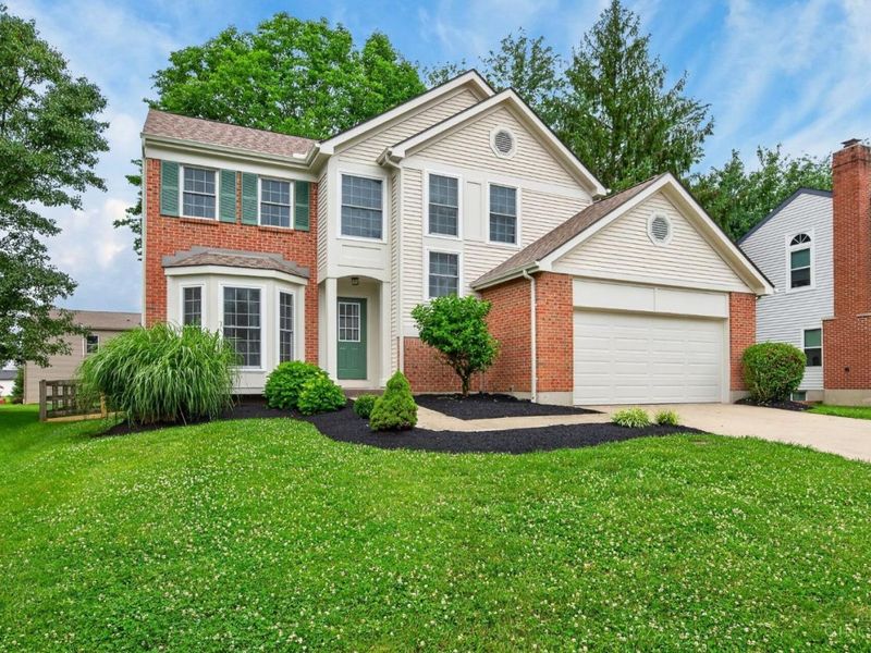 167 Shoemaker Drive, Loveland, OH 45140 Photo 2