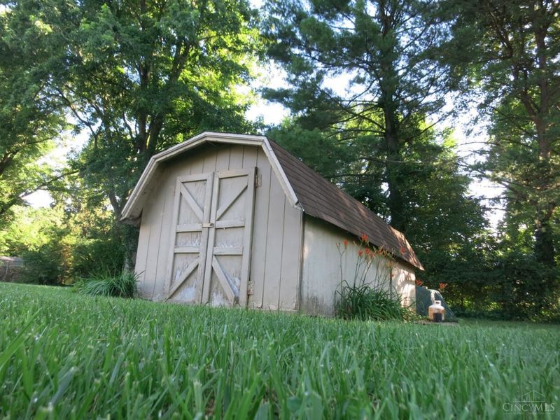 6592 Branch Hill Guinea Road, Miami Twp, OH 45140 Photo 10