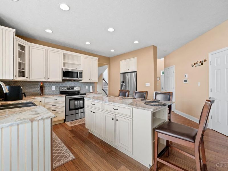 6276 Mill Creek Court, Fairfield Twp, OH 45011 Photo 8