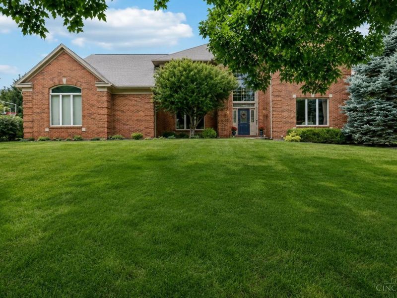 7377 Avenel Court, West Chester, OH 45069 Photo 2