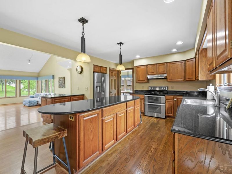7395 Desert Springs Court, West Chester, OH 45069 Photo 19