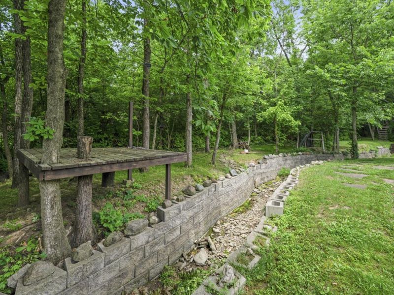 7395 Desert Springs Court, West Chester, OH 45069 Photo 8