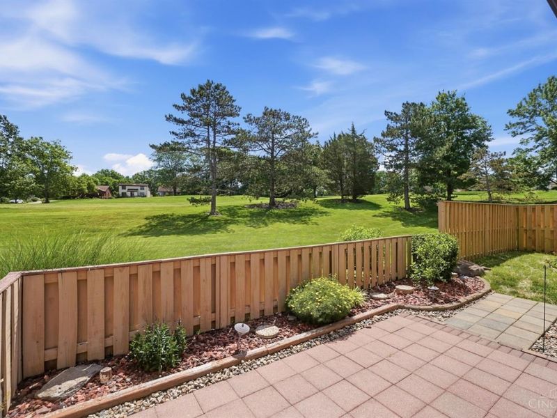 8127 Timbertree Way, West Chester, OH 45069 Photo 25