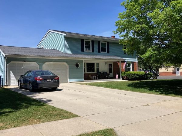 250 Martin DRIVE, Unit 252, Fredonia, WI 53021
