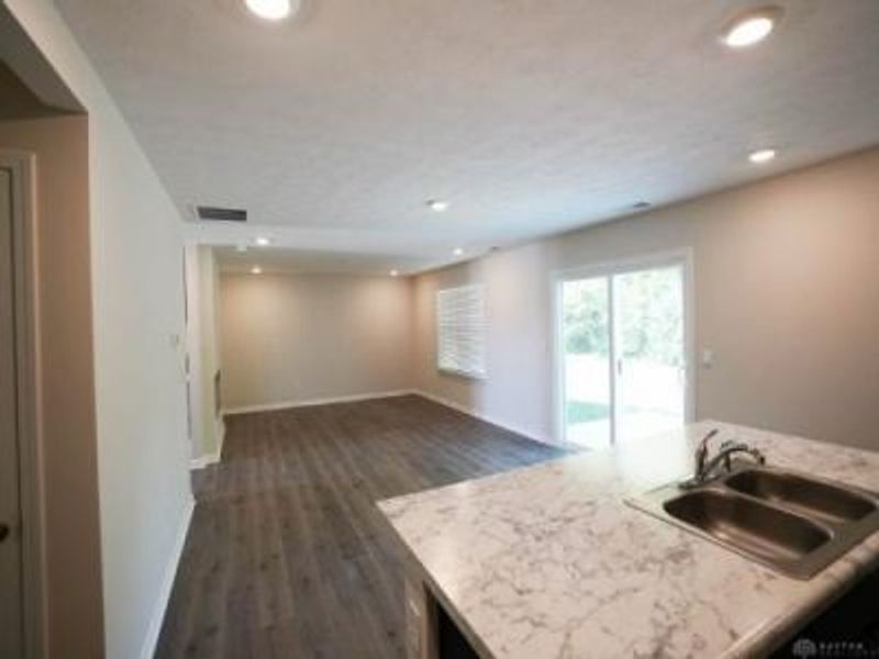 1205 Baybury Avenue, Xenia Township, OH 45385 Photo 8