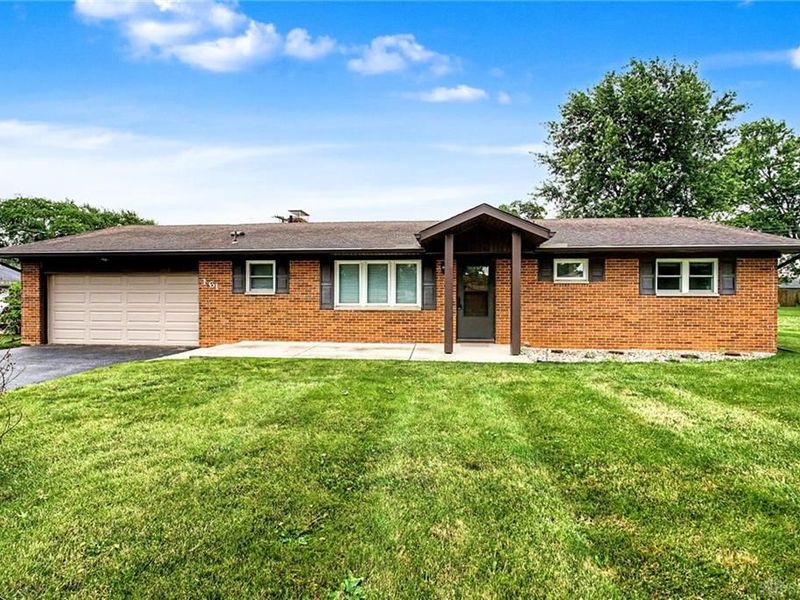 161 Hardacre Drive, Xenia, OH 45385 Photo 4