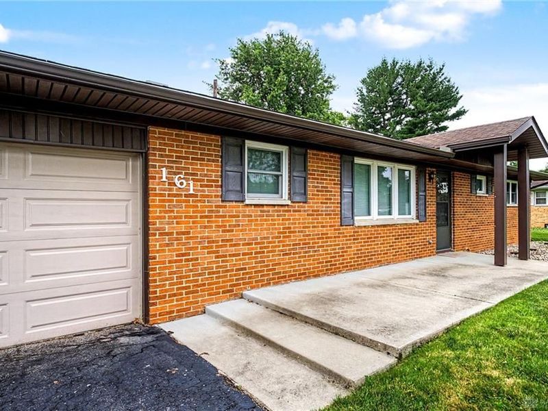 161 Hardacre Drive, Xenia, OH 45385 Photo 5