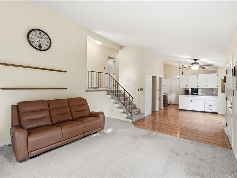 72 Martha Avenue, Centerville, OH 45458 Photo 6