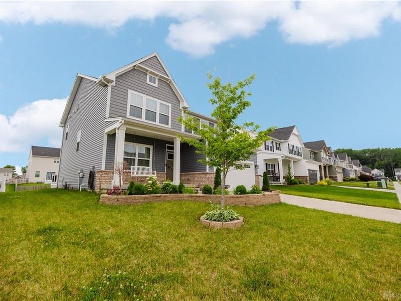5049 Catalpa Drive, Tipp City, OH 45371 Photo 3