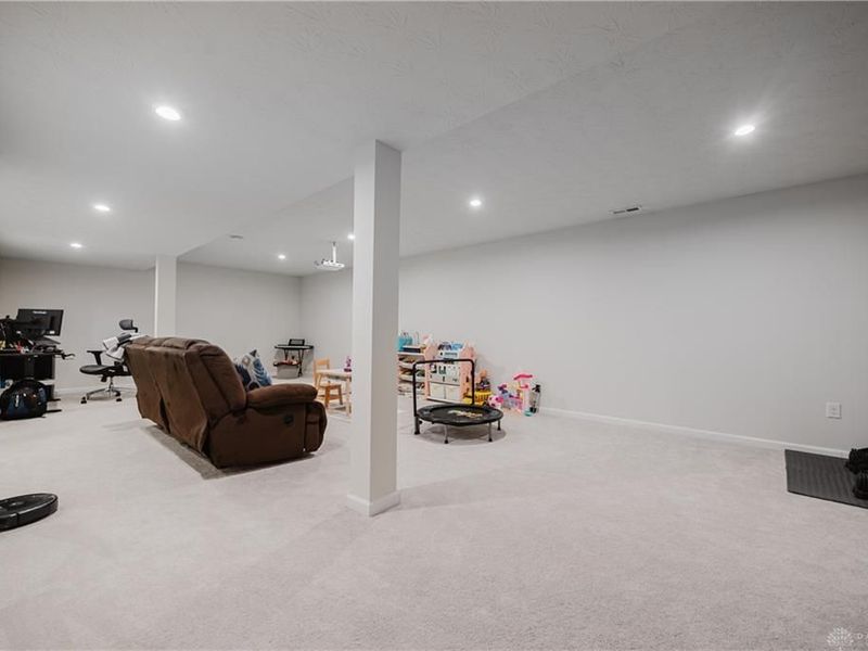 5049 Catalpa Drive, Tipp City, OH 45371 Photo 47