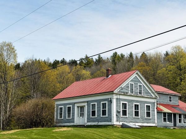 15 Daniels W Road, Albany, VT 05845