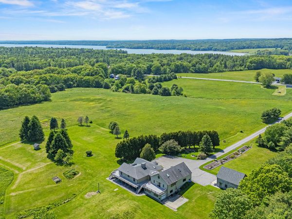 501 Mere Point Road , Brunswick, ME 04011