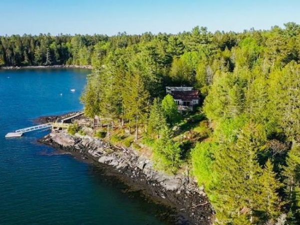 70 Twin Hills Road, Penobscot, ME 04476