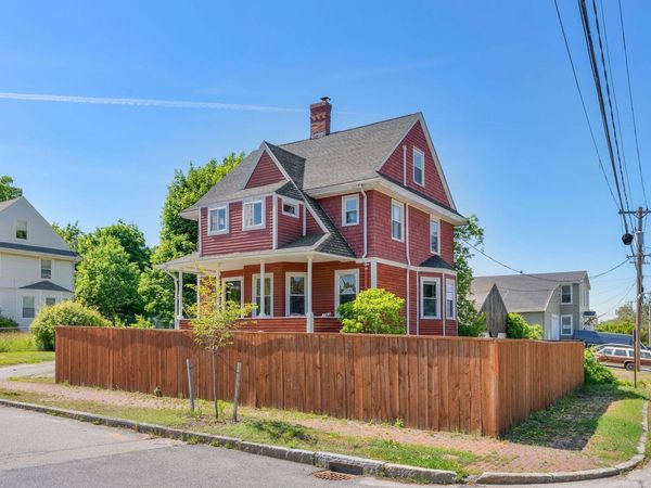 26 Adelaide Street , Portland, ME 04103