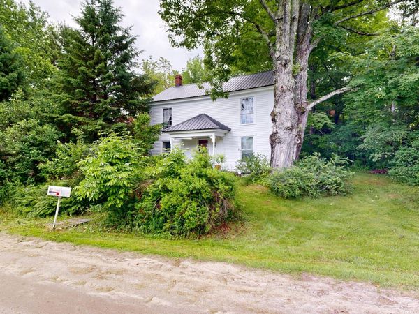 10 Picnic Hill Road , Albany Twp, ME 04217