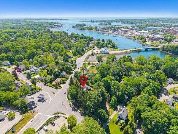52 Whipple Road , Kittery, ME 03904