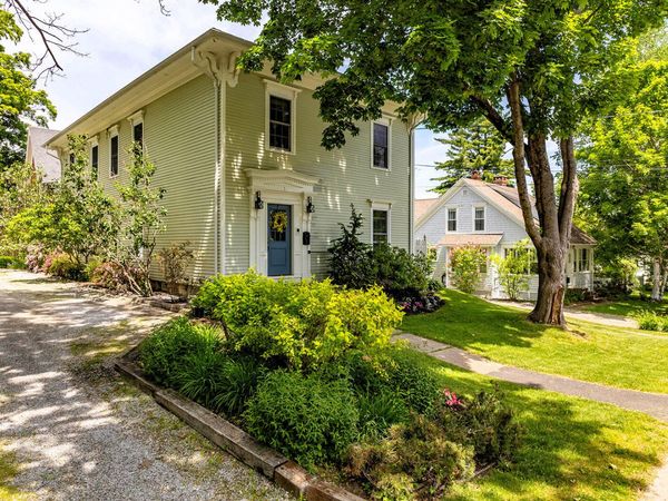 5 Pearl Street , Unit 2, Camden, ME 04843