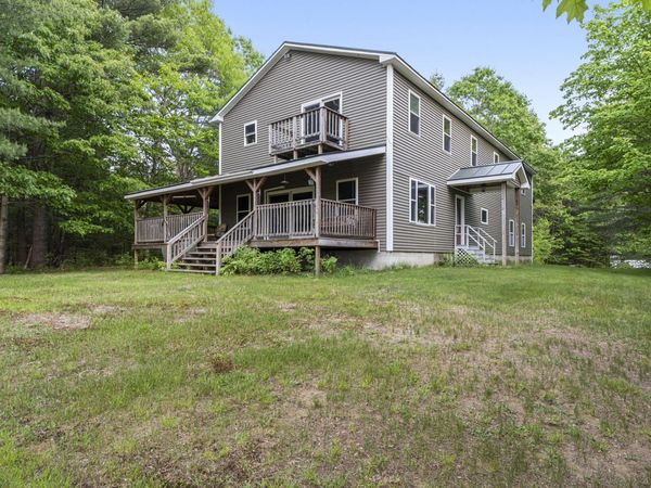 21 Burns Drive, Clinton, ME 04927