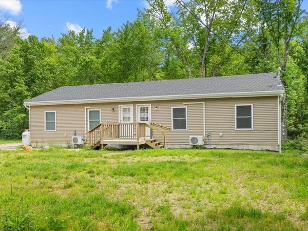 71 Sebago Road , Hiram, ME 04041