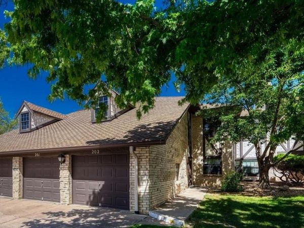 4250 S Olive Street , Unit 202, Denver, CO 80237