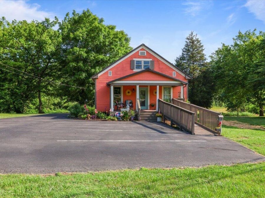 Property Image 4