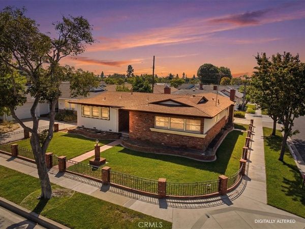 6702 E Pageantry , Long Beach, CA 90808