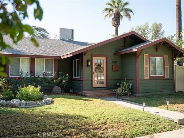 2988 Brockton Avenue , Riverside, CA 92501