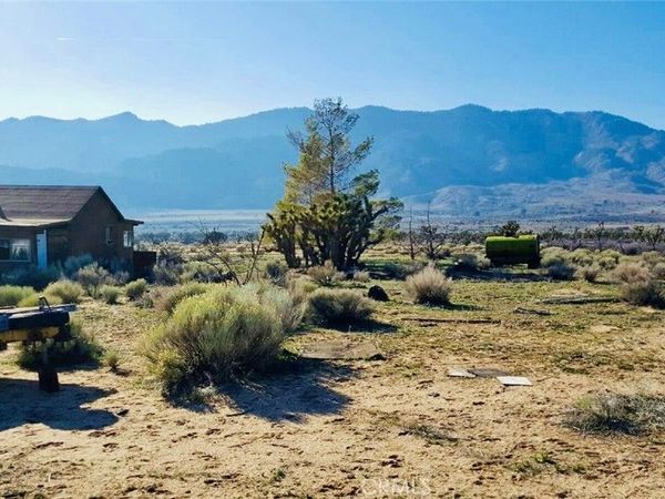 39602 Kelso Valley, Weldon, CA 93283