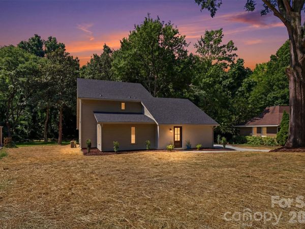 5908 Mcnair Road, Charlotte, NC 28212