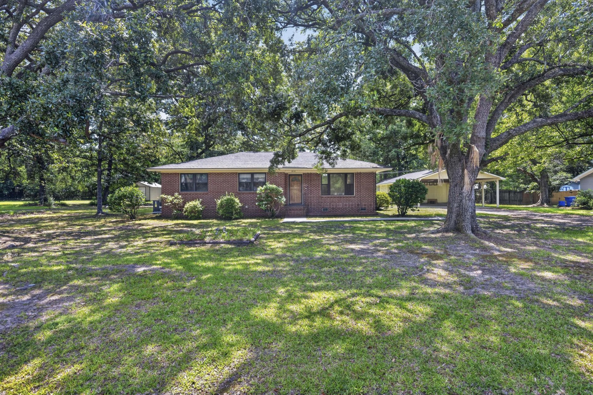 1951 Fruitwood Avenue Photo 5