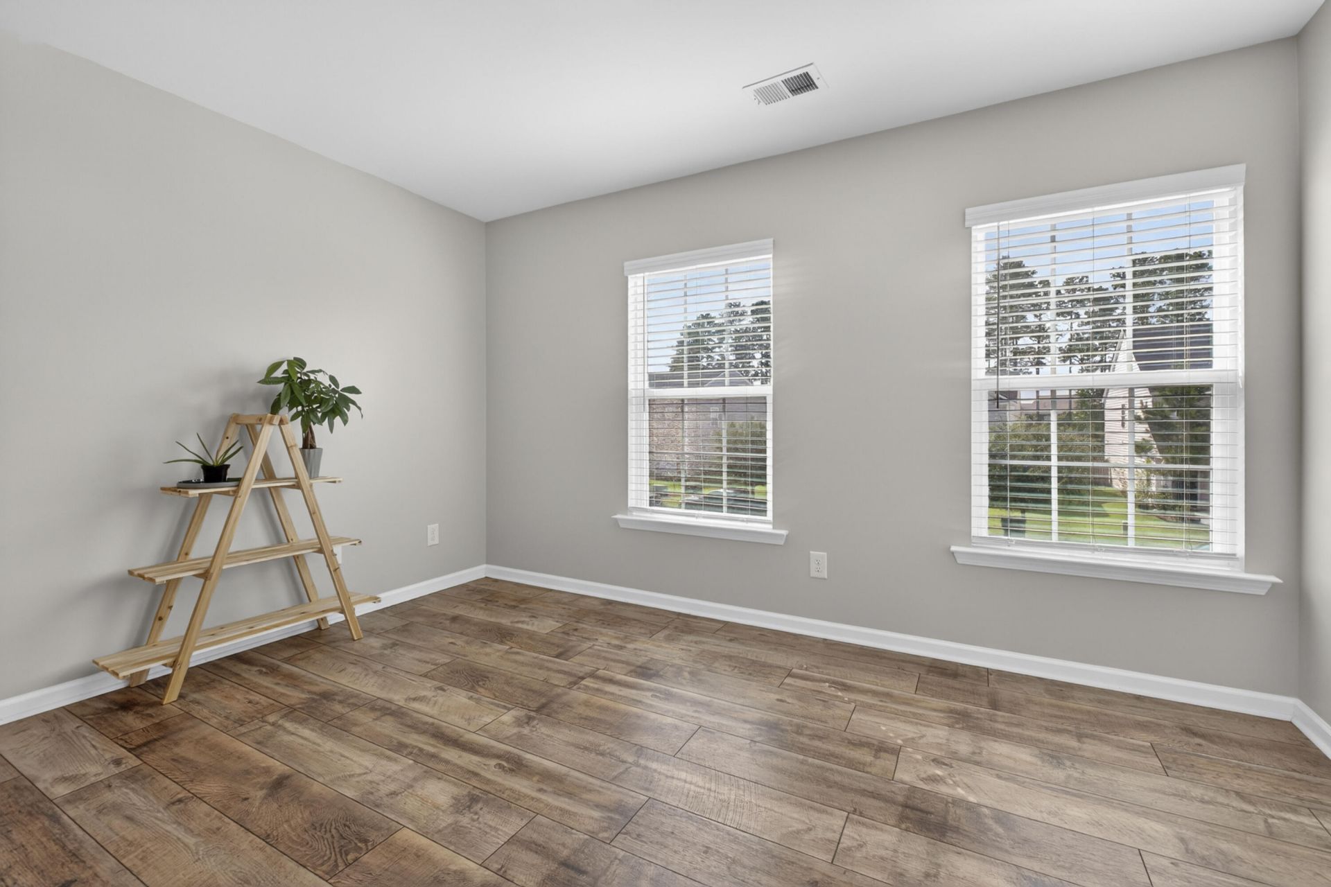 691 Redbud Lane Photo 25