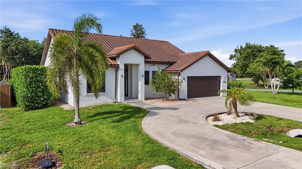 1140 Jeronimo Dr , Naples, FL 34103 Photo