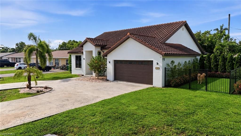 1140 Jeronimo Dr , Naples, FL 34103 Photo