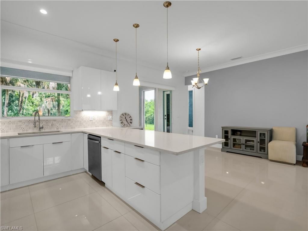 2991 18th Ave Ne, Naples, FL 34120 Photo