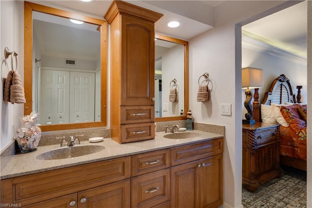 2445 W Gulf Dr, Unit B-22, Sanibel, FL 33957 Photo
