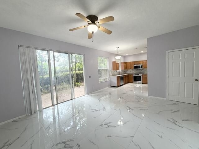 5487 Queenship Court, Greenacres, FL 33463 Photo