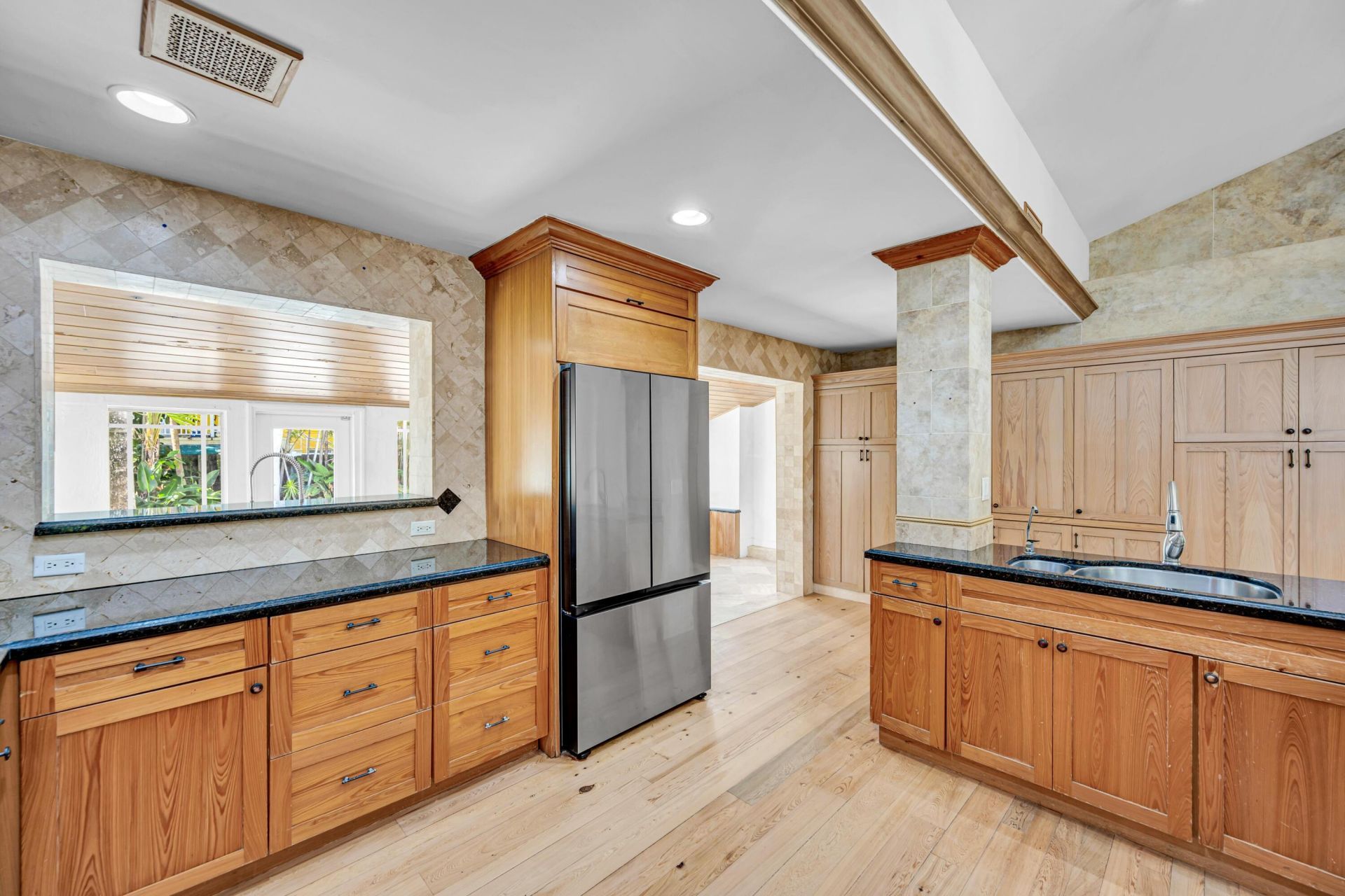 1413 NE 4th Court, Fort Lauderdale, FL 33301 Photo