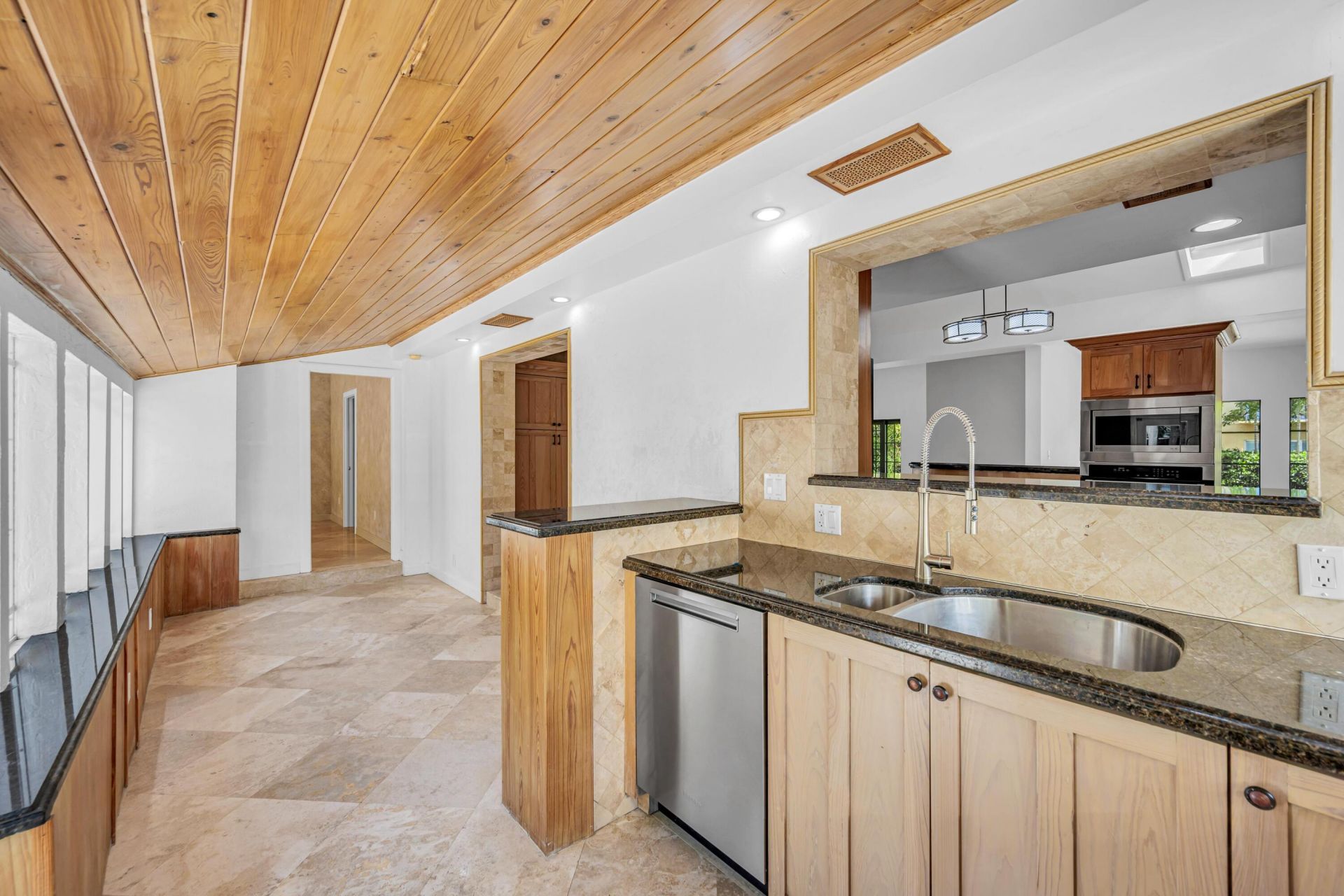 1413 NE 4th Court, Fort Lauderdale, FL 33301 Photo