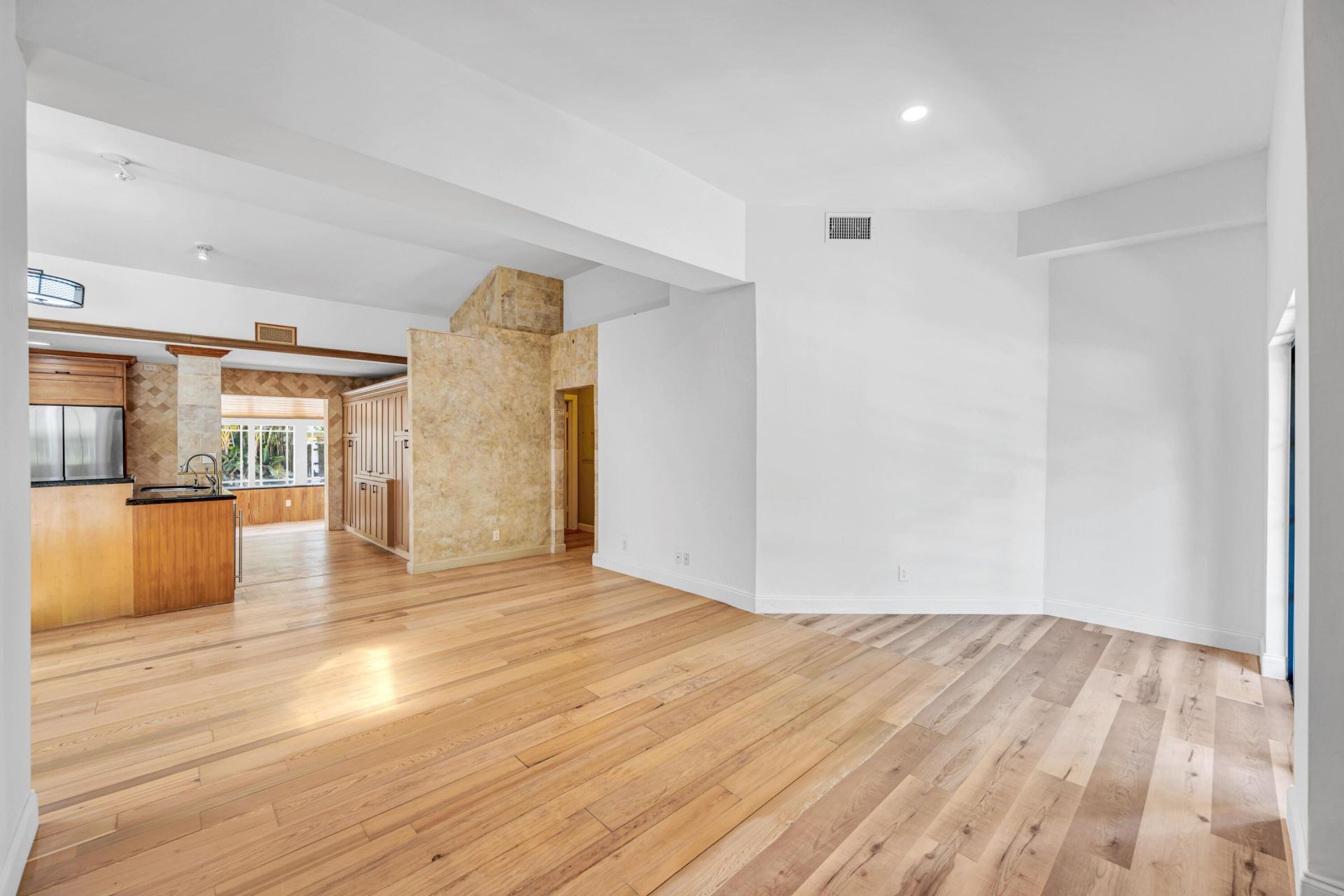 1413 NE 4th Court, Fort Lauderdale, FL 33301 Photo