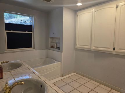 595 Valley Ridge Ct, Auburn, CA 95603 Photo
