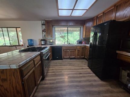 595 Valley Ridge Ct, Auburn, CA 95603 Photo