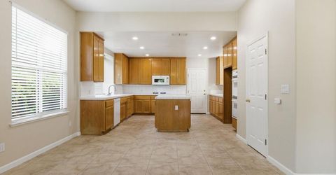 2875 Barret Dr, Roseville, CA 95661 Photo