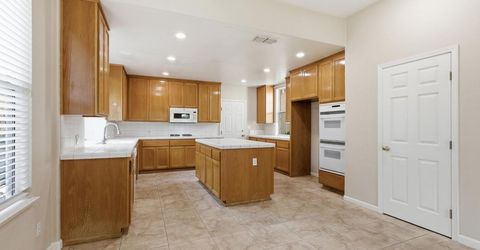 2875 Barret Dr, Roseville, CA 95661 Photo