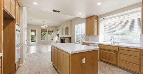 2875 Barret Dr, Roseville, CA 95661 Photo