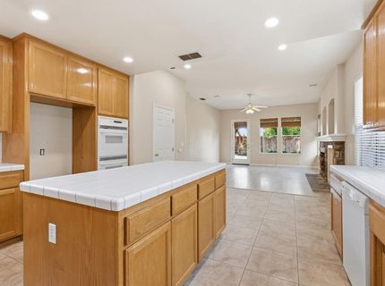 2875 Barret Dr, Roseville, CA 95661 Photo