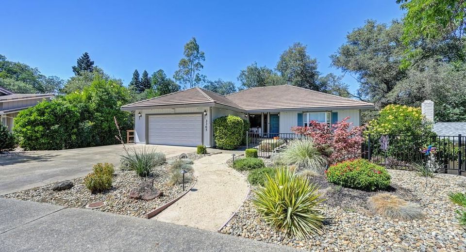 3365 Oakcreek Dr, Rocklin, CA 95677 Photo