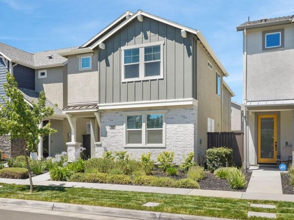 2833 Wheat Grass St, Sacramento, CA 95833